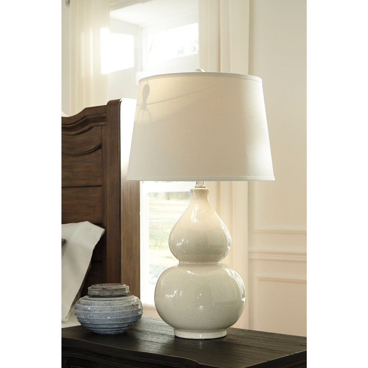 Saffi Table Lamp - Cream 30.00 Saffi Table Lamp - Cream 30.00